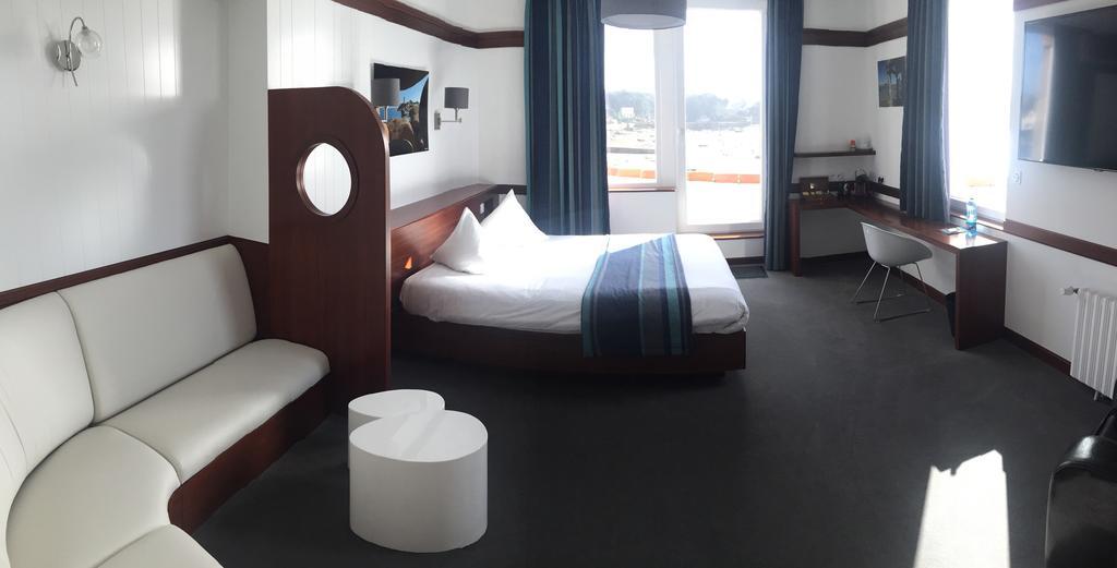 Hotel Des Rochers Перро-Гирк Номер фото